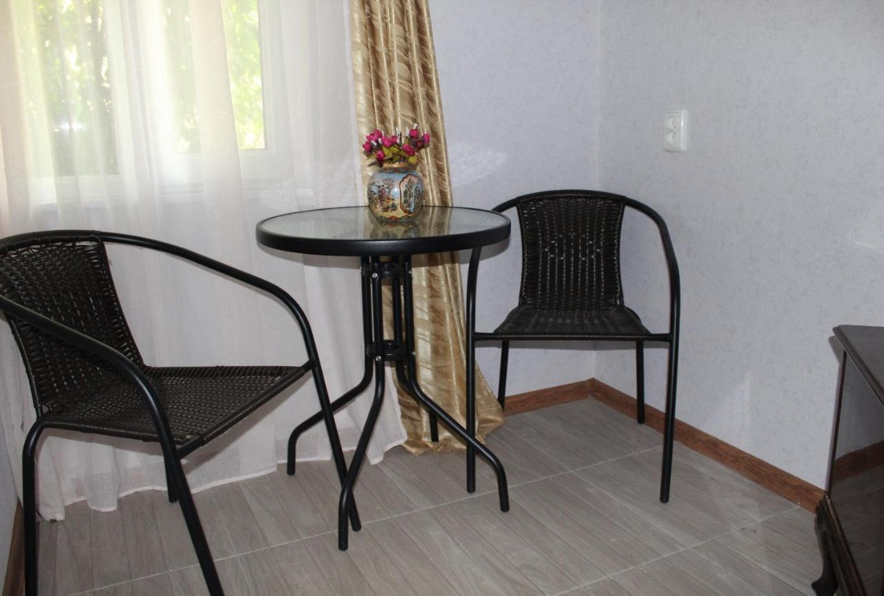 Guest House Racha Амбролаурі Екстер'єр фото