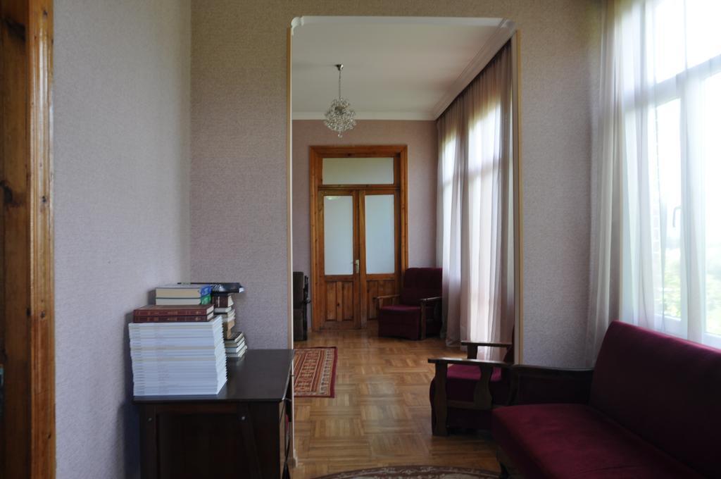 Guest House Racha Амбролаурі Екстер'єр фото